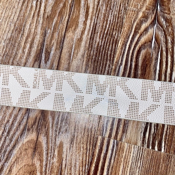 MK MICHAEL KORS SOLID BROWN/LOGO BELT GOLD 40” REVERSIBLE METAL TURN BUCKLE - Picture 5 of 6